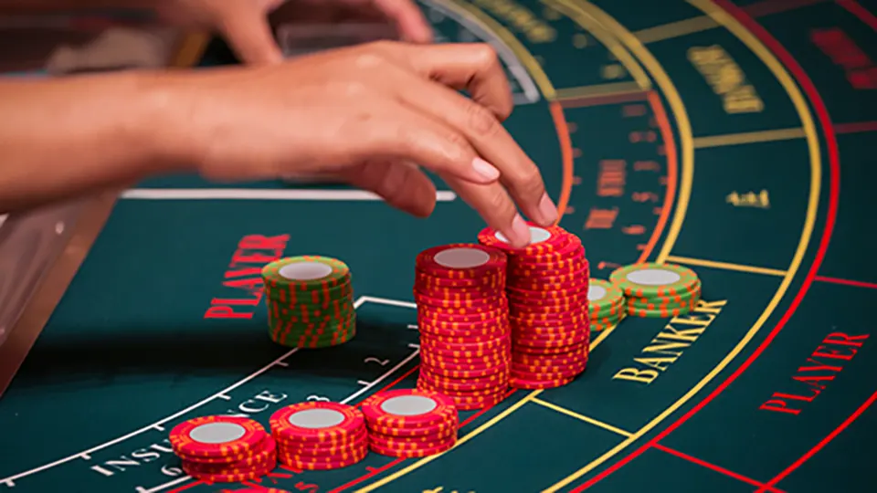 quy tắc chơi baccarat