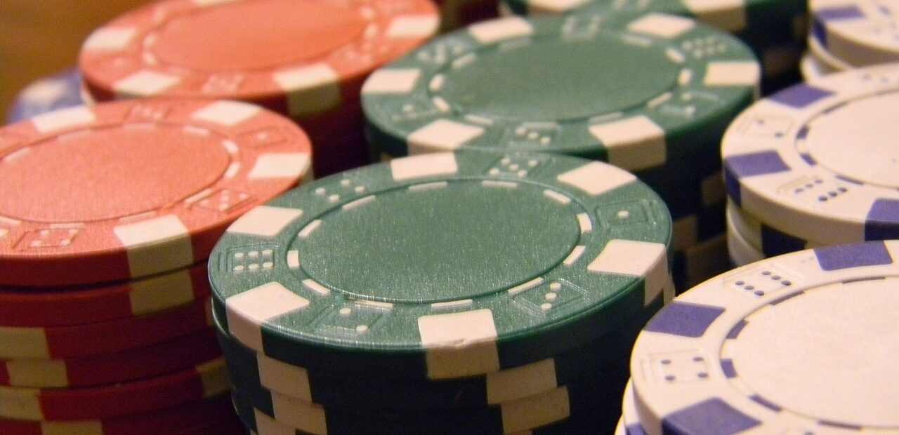 Live casino: 5 dấu hiệu sảnh dealer chất lượng trên di động